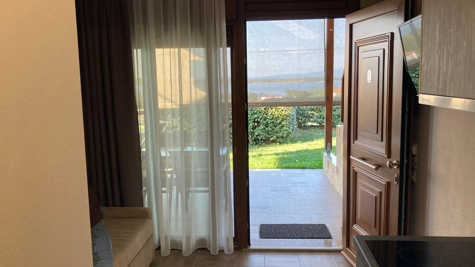 Διαμέρισμα Thealos Rooms Βουρβουρού Ελλάδα