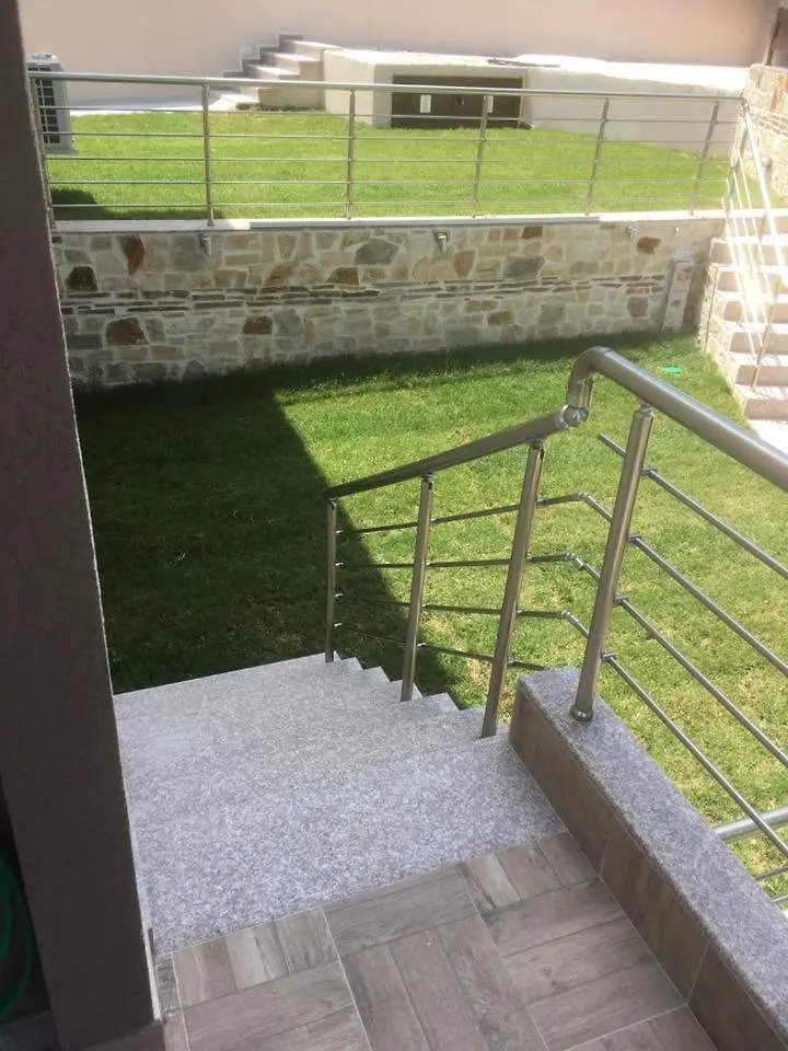 Thealos Rooms Vourvourou Apartment