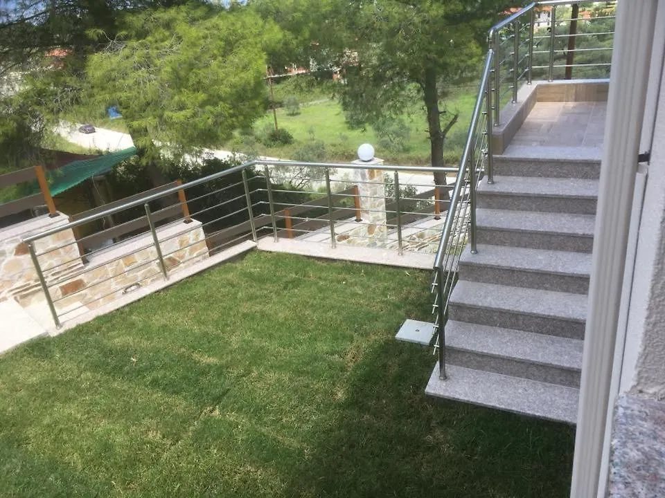 Apartment Thealos Rooms Vourvourou Greece