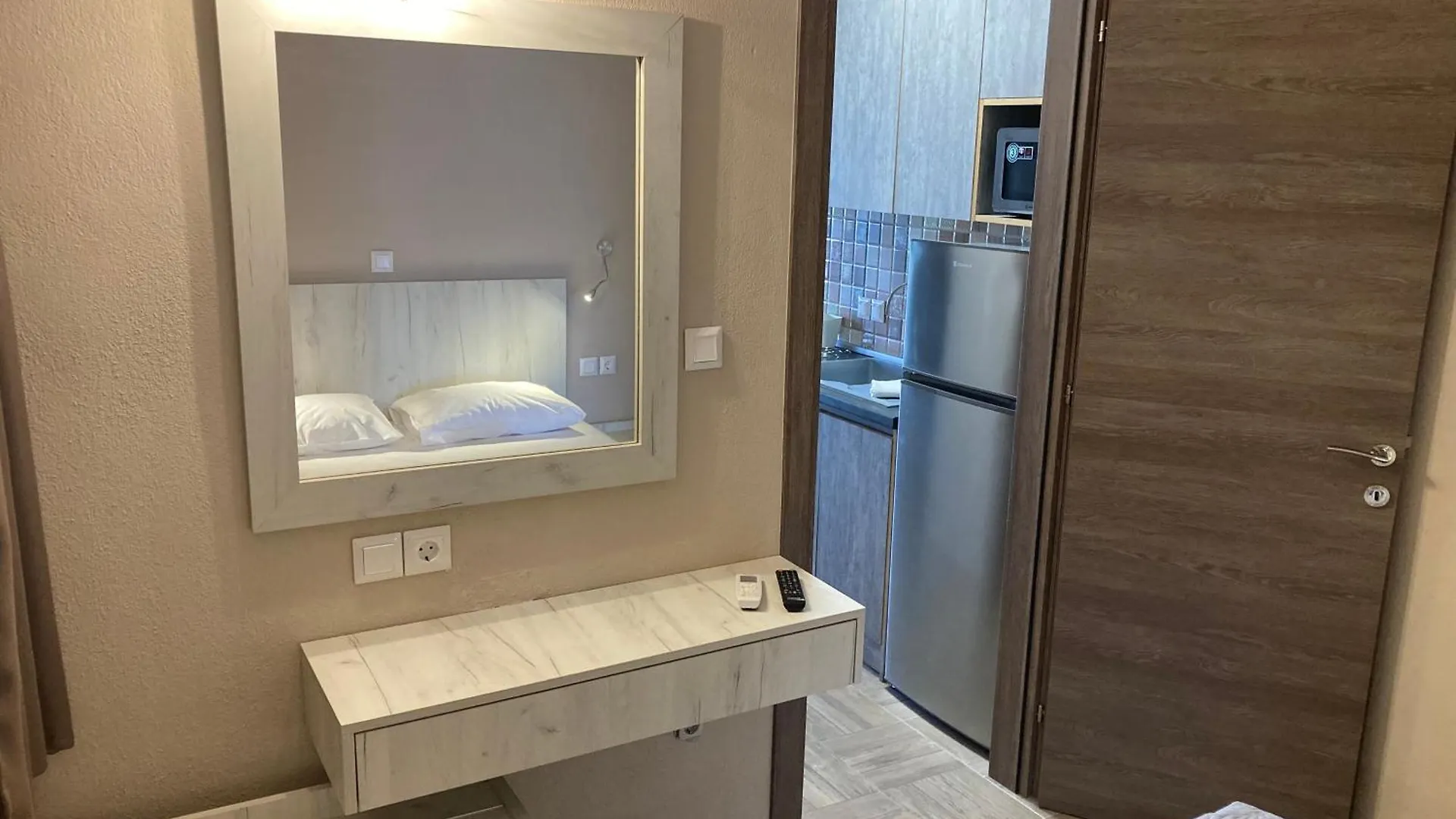 Thealos Rooms Vourvourou