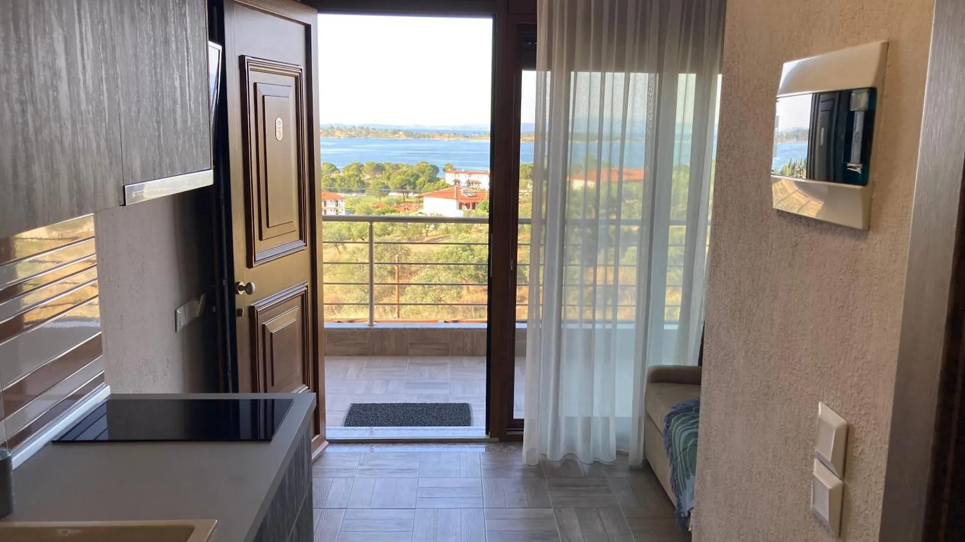 Thealos Rooms Vourvourou Greece